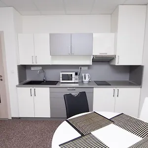 Anna Nicole Apartment Karlsbad